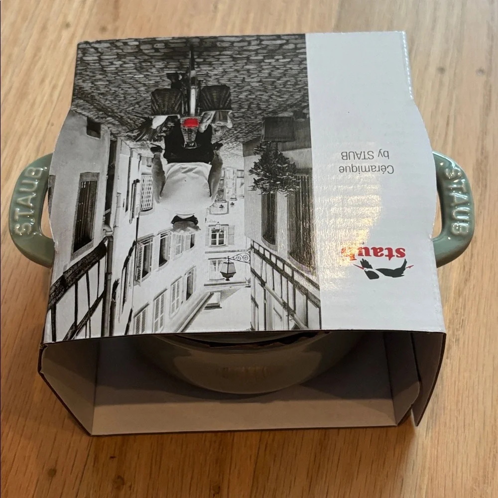 NIB Staub Mini Cocotte 10cm in eucalyptus light green